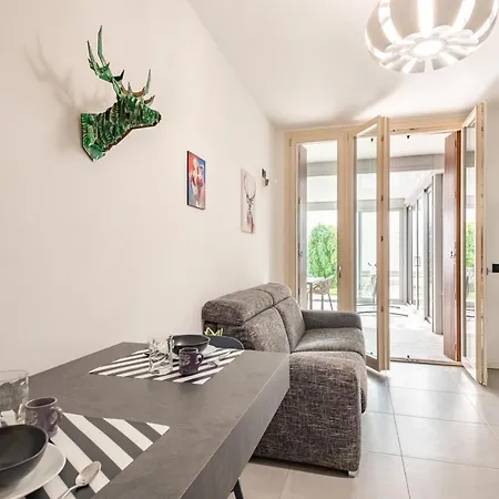 Renovated With Garden & Veranda! Appartement Milaan