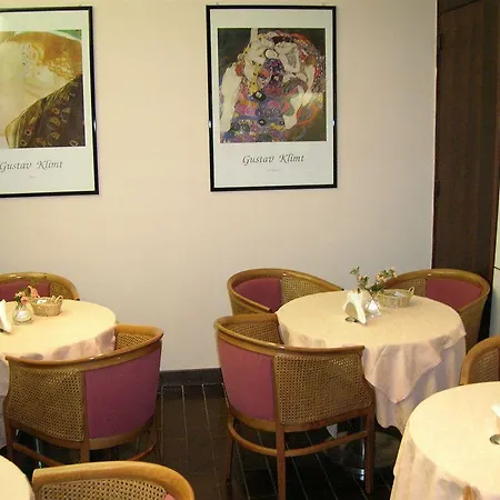 Hotel Molise 2 Mediolan