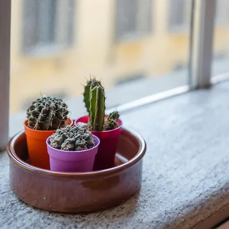 Easylife - - Maroncelli 14 - Garibaldi *