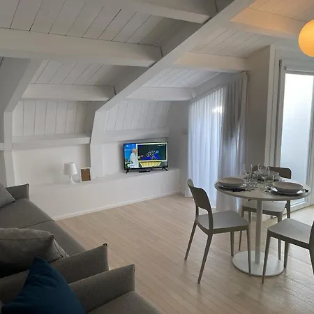 Imhome - Abruzzi Apartmán *