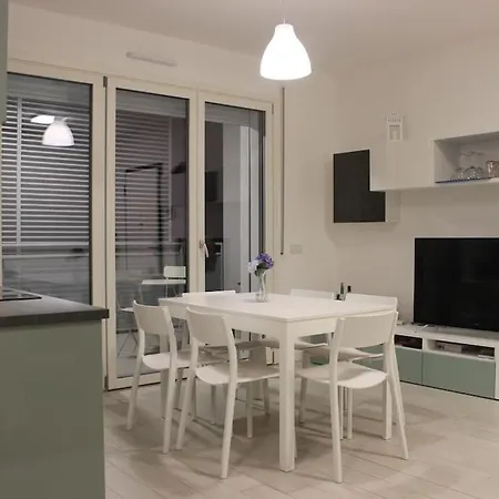 Apartment Luxury 3 Bedroom 100 Mq Next To Rho Fiera And San Siro Milan