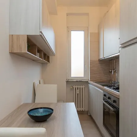 Apartament Luxury Near Navigli Carlo D'adda 29 Mediolan