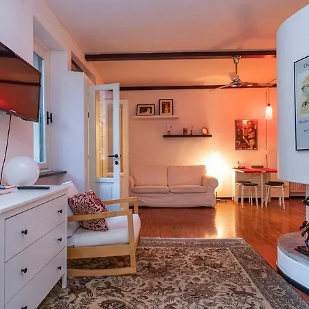 Appartement Lovely Flat De Castilla 7 Milaan