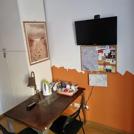 Apartamento Isolab: Monolocale In Zona Isola