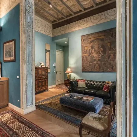 Italianway - Borgonuovo 12