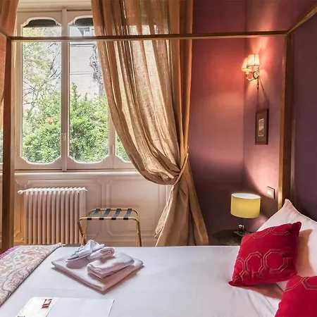 Italianway - Borgonuovo 12