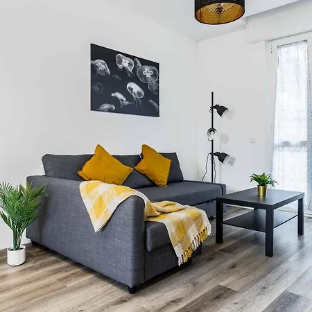 2 Bedrooms With Terrace - Nolo Area Via Varanini Apartment