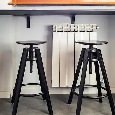 Apartment Black & White Flat In Naviglio/ Porta Genova *