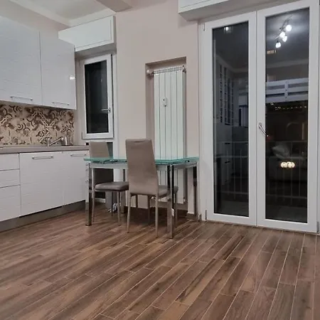 Appartamento Your House In Milano