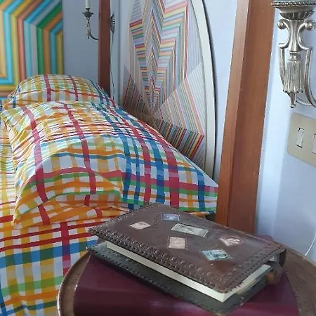 With Terrace And Loft With Garden In Naviglio Pavese