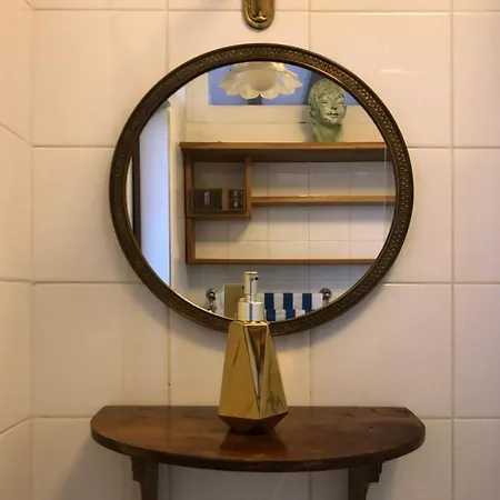 With Terrace And Loft With Garden In Naviglio Pavese ゲストハウス