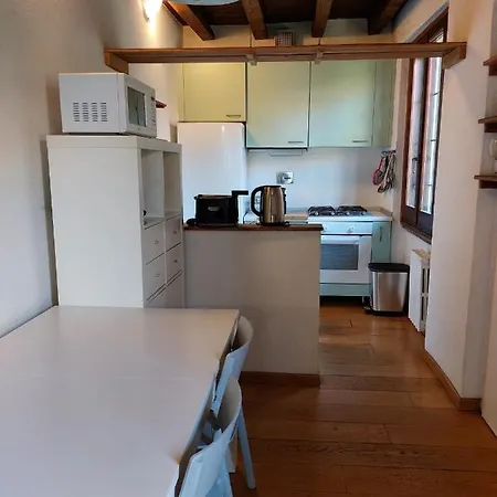 Ubytování v soukromí Naviglio House *