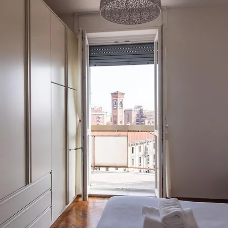 Youhosty - Buonarroti 15 *