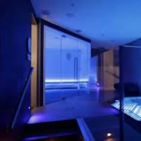 Bocconi Navigli Iulm Naba Ied, Max 2 Persons, Center Italy * Milánó