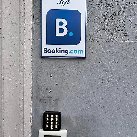 شقة Ca Foscari Loft & Factory San Siro Stadium