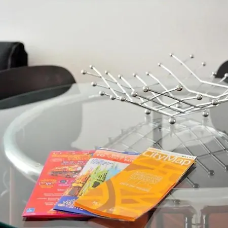 Appartement Bilocale In Piazza Duomo 4pax Milaan