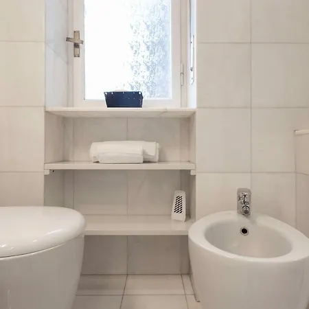 Apartament Luna Homes - In Corso Sempione Mediolan