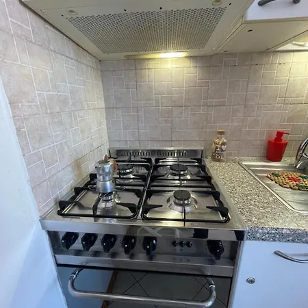 Make Yourself At Dergano - Mm3 Yellow Line Hotell Milano