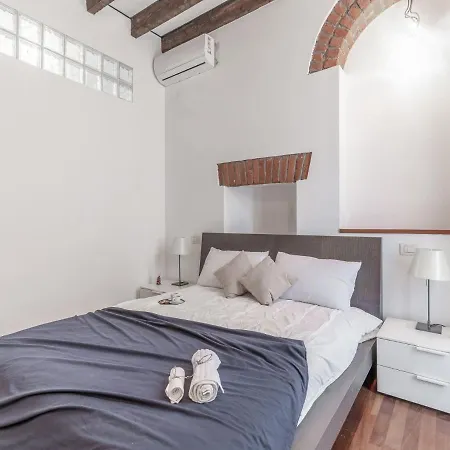 Apartment The Best Rent - Bright One Bedroom In Corso Lodi Area Milan