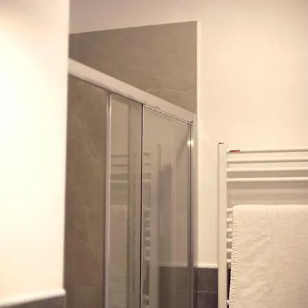 מלון Fioralba 2*