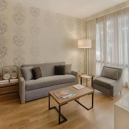 Hotel Nh Collection President 5*