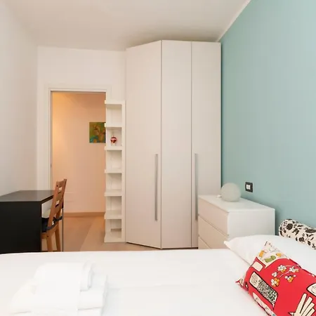 Luxury Near Bocconi Zamenhof 7 *