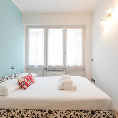 Luxury Near Bocconi Zamenhof 7 * Mailand