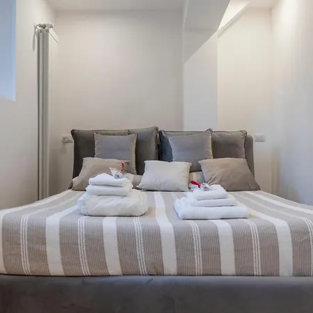 Center - Porta Romana Appartement
