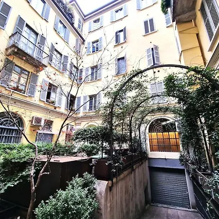 Magnifico Ristrutturato Apartmán Milán