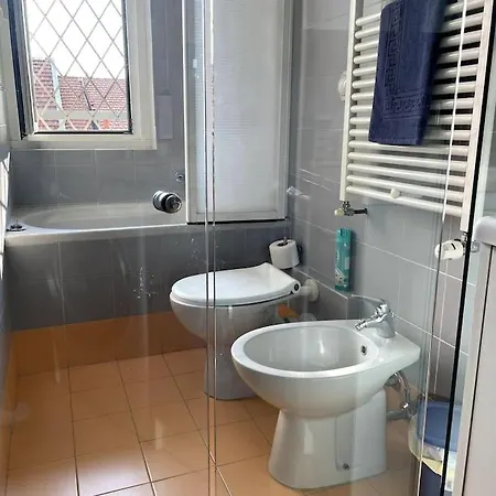 Free Parking Il Terrazzino ⭑⭑⭑⭑⭑ Apartmán Milán