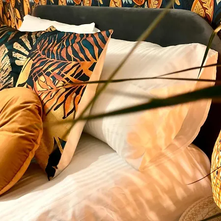 Sismondi Apartment Апартаменты