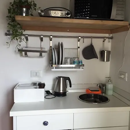 Up To Seven Oda ve Kahvaltı 4*