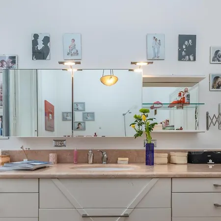 Very In Cadorna Station Area! Excellent If Arrive From Malpensa Airport Appartement *