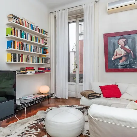 Апартаменты Very In Cadorna Station Area! Excellent If Arrive From Malpensa Airport