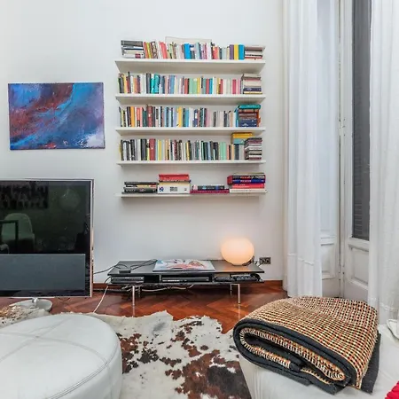 Very In Cadorna Station Area! Excellent If Arrive From Malpensa Airport *