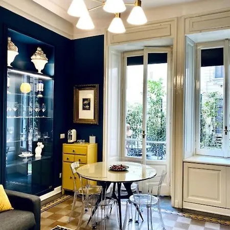 Elegant Liberty In The Heart Of Appartamento *