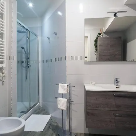 Easylife: Modern Trilocale In Gioia-porta Nuova * Milan