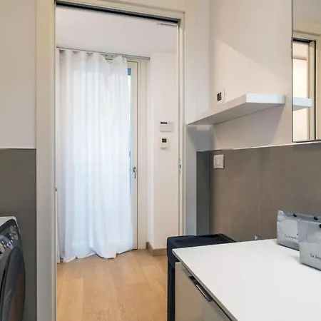 Apartment Easylife - Moderno Ed Elegante Trilocale In Corso Garibaldi Milan