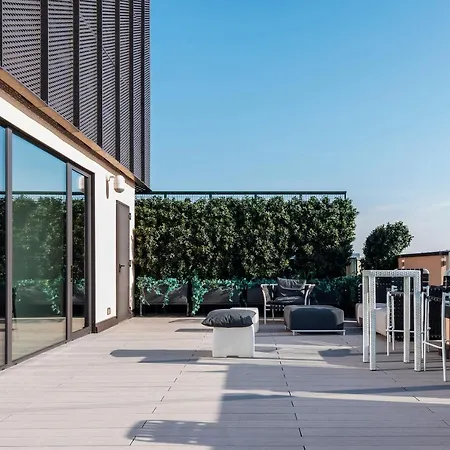 Easyhomes-central Tower * Milan