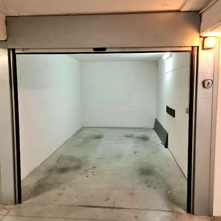 Milano Santa Giulia Business Apartment 아파트 밀라노