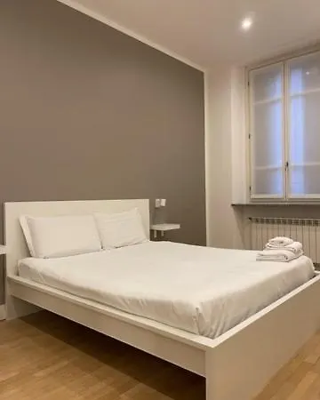 Easy - And Navigli 4* Милан