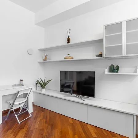 Joivy Charming Flat Near Duomo Di 밀라노