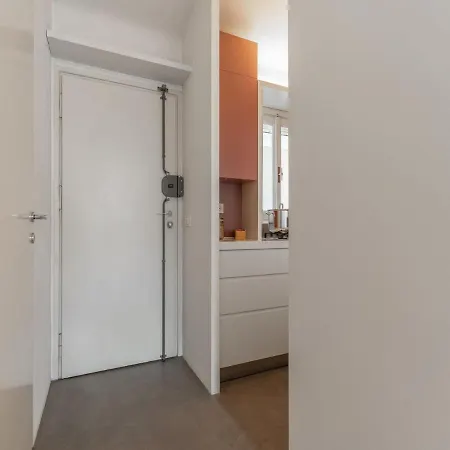 The Rent - Lovely One-bedroom In Moscova Apartment Milan