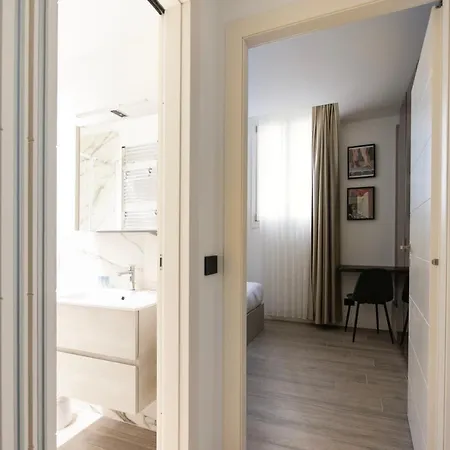 Youhosty - Montebianco 4/6 Апартаменты