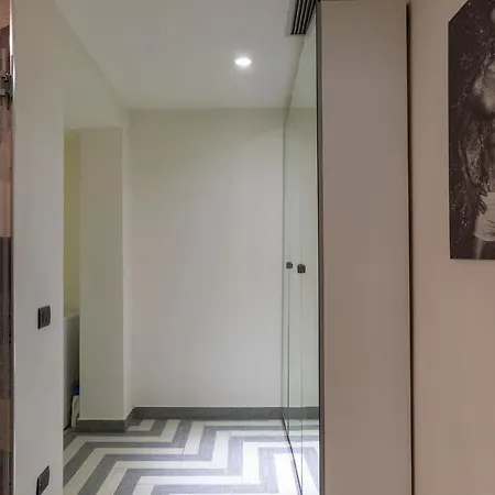 Armani House, Superior In Center Appartamento Milano