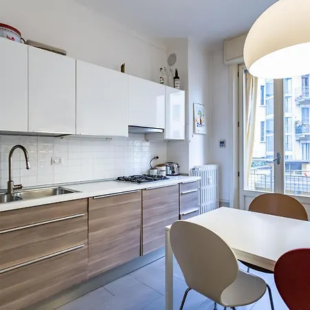 Piazza Aspromonte & M1 Loreto Cozy Апартаменты *