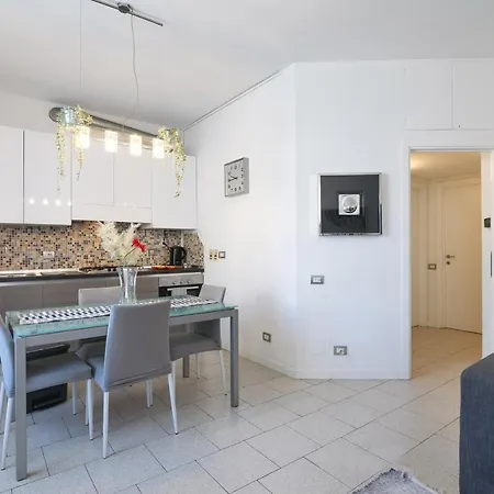 Primopiano - Battaglia A Apartment *