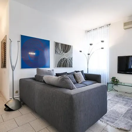 Primopiano - Battaglia A Apartment *