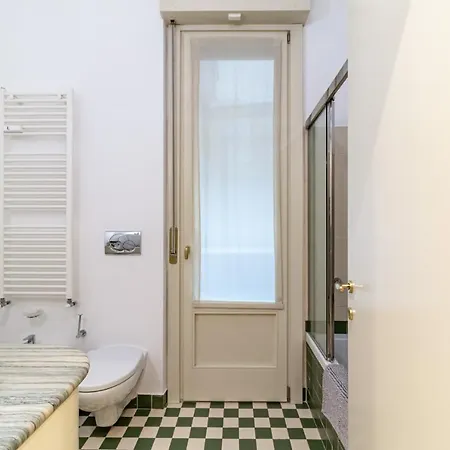 Easylife-milano - Crocefisso 1 P1- Centro Storico Daire *