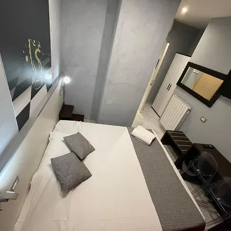 Lion University&youth 2 Mailand